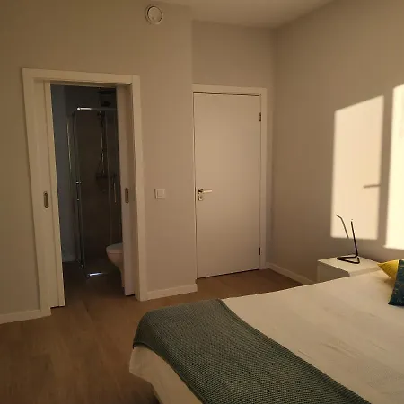 Apartment Superb And Relaxing View Over The Bay & Mountains Of Funchal. Bbq & Wifi *